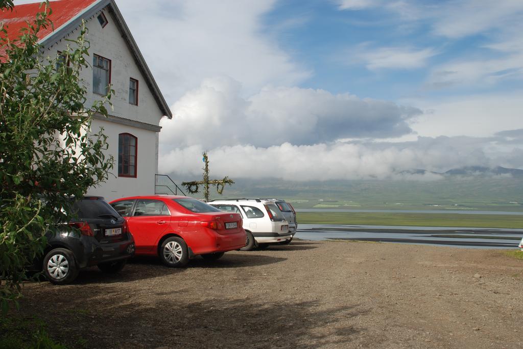 Helluland Guesthouse Saudarkrokur Buitenkant foto