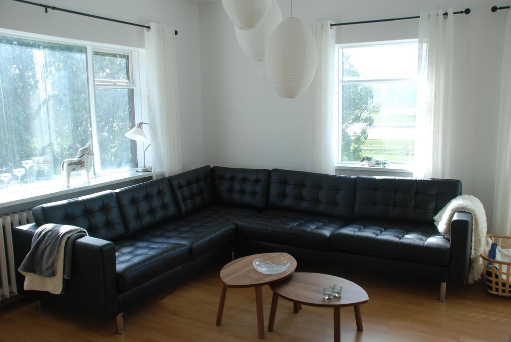 Helluland Guesthouse Saudarkrokur Buitenkant foto