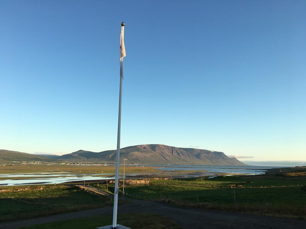 Helluland Guesthouse Saudarkrokur Buitenkant foto